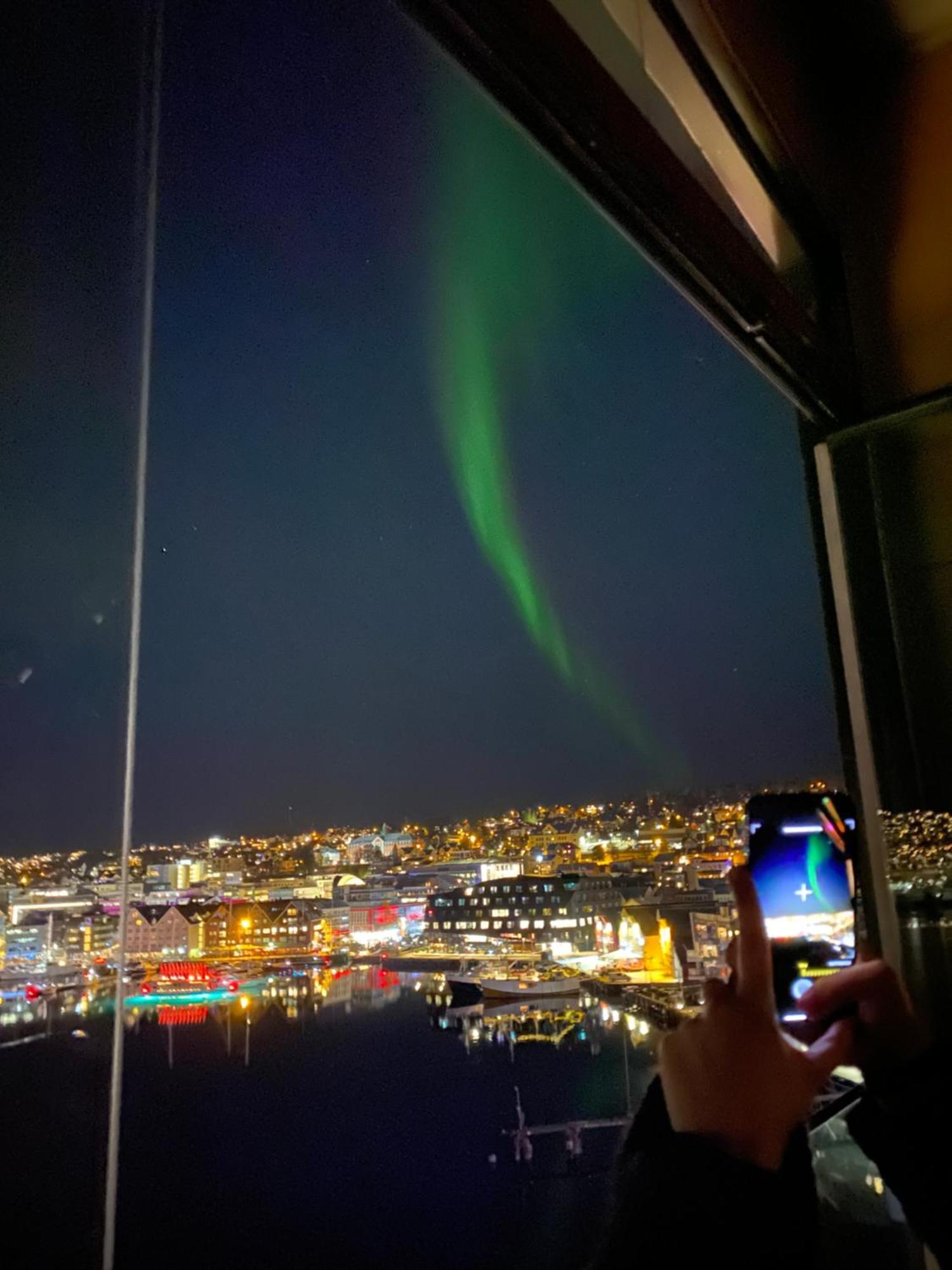 Vindlys Luxury Penthouse Apartment Tromso Exterior photo